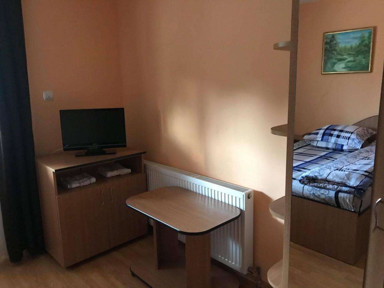 Pensiunea Colt De Rai Săcel Esterno foto