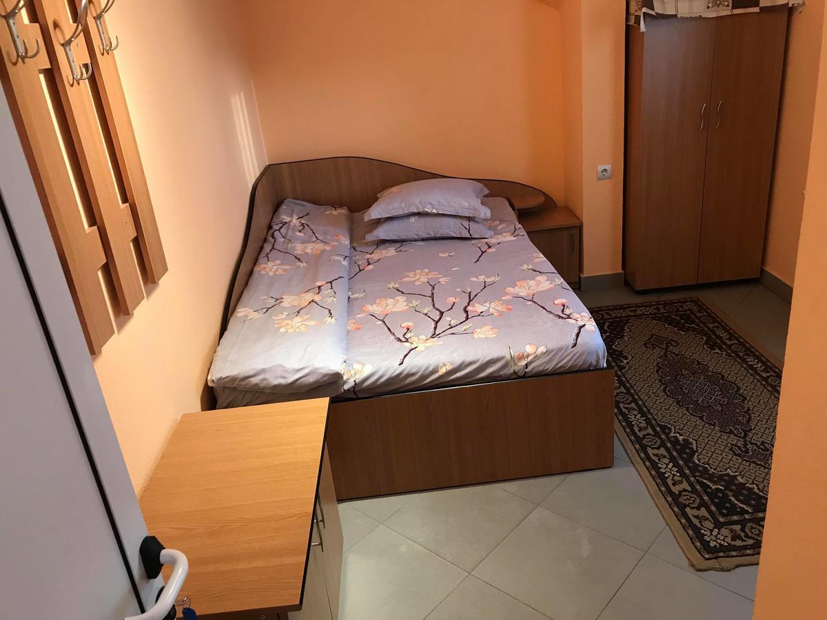 Pensiunea Colt De Rai Săcel Esterno foto